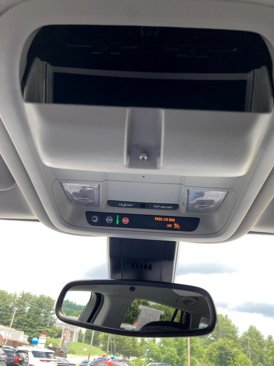 Used 2023 GMC Terrain SLT image 37