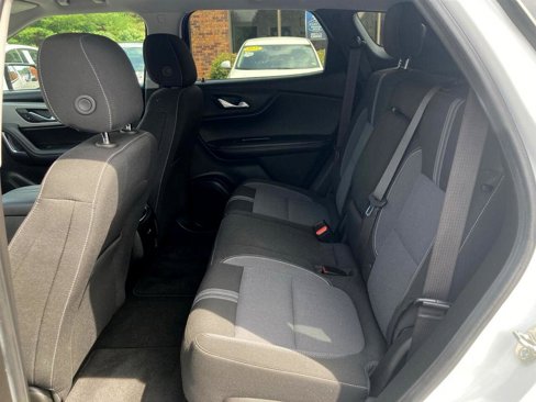 Used 2023 Chevrolet Blazer LT image 12