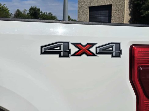 Used 2020 Ford F250 XLT w/ XLT Premium Package image 32