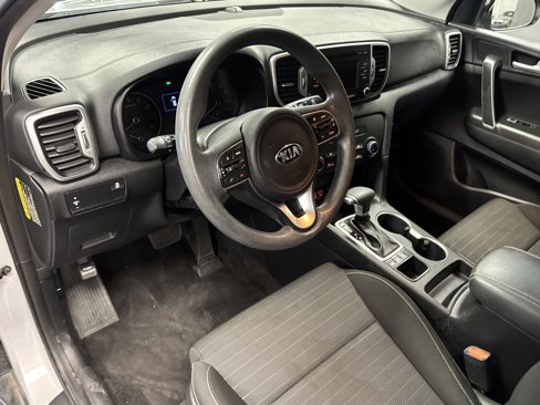 Used 2018 Kia Sportage LX image 13