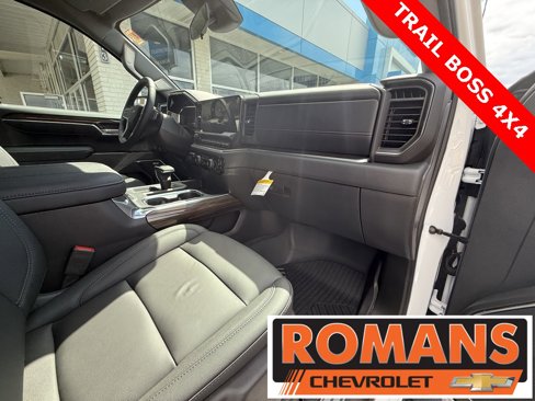 New 2025 Chevrolet Silverado 1500 LT Trail Boss w/ Convenience Package II image 35