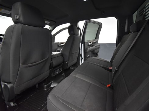 Used 2024 Chevrolet Silverado 2500 LT w/ Convenience Package image 42