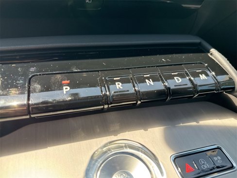 New 2025 Lincoln Navigator L Reserve w/ Jet Appearance Package image 17