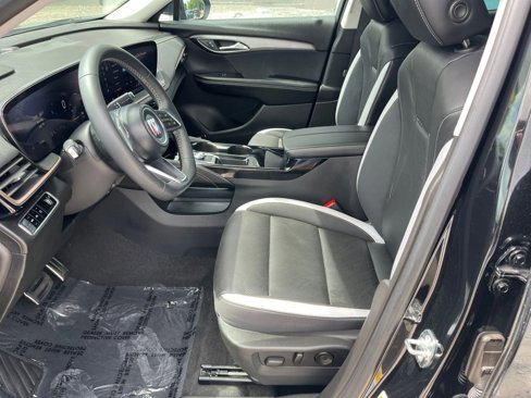 Used 2024 Buick Envision Sport Touring image 23