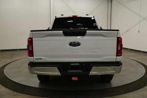 Used 2023 Ford F150 XLT w/ Trailer Tow Package image 6