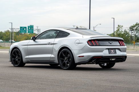 Used 2019 Ford Mustang Coupe w/ Black Accent Package image 8