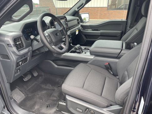 New 2025 Ford F150 XLT w/ Equipment Group 302A MID image 7