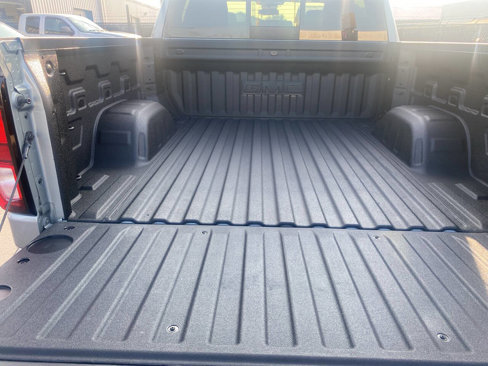 Used 2025 GMC Sierra 1500 Elevation w/ Elevation Premium Package image 11