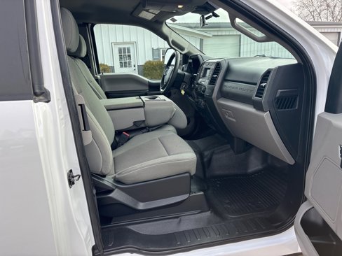 Used 2020 Ford F250 XL w/ Power Equipment Group image 12