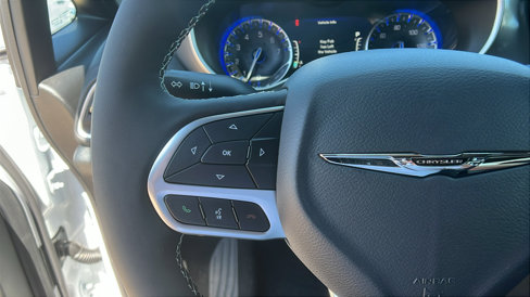 New 2026 Chrysler Voyager LX image 25