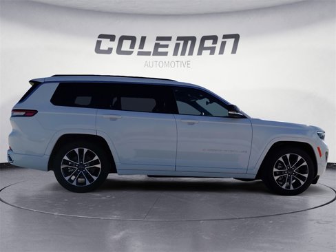 New 2025 Jeep Grand Cherokee L Overland w/ Trailer Tow Package image 6