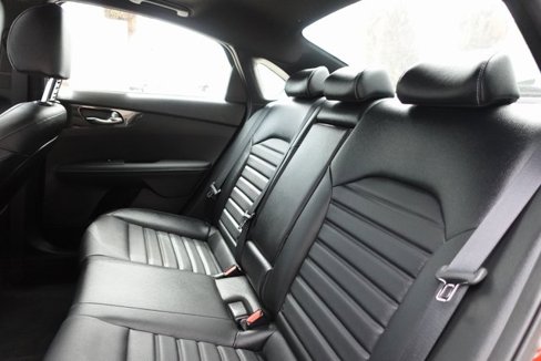 Used 2024 Kia Forte GT-Line w/ GT-Line Premium Package image 30