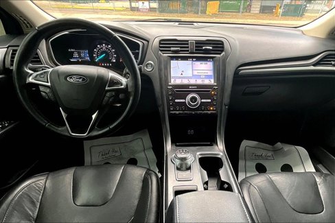 Used 2019 Ford Fusion Titanium image 15