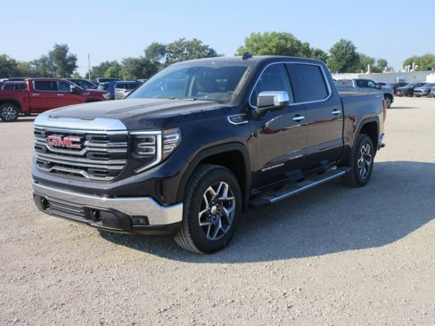 New 2026 GMC Sierra 1500 SLT w/ SLT Premium Package image 9