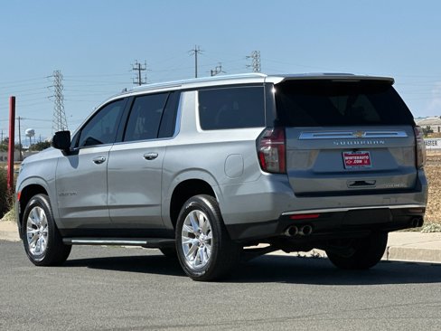 Used 2023 Chevrolet Suburban Premier image 6
