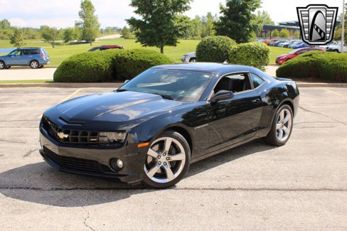 Used 2011 Chevrolet Camaro SS w/ RS Package image 2