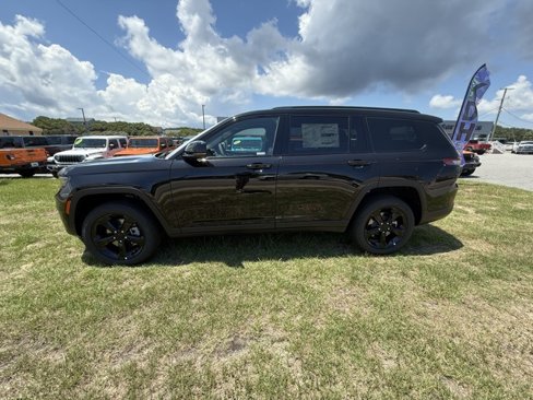 New 2025 Jeep Grand Cherokee L Limited image 4