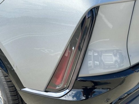 New 2026 Cadillac Lyriq Sport image 10