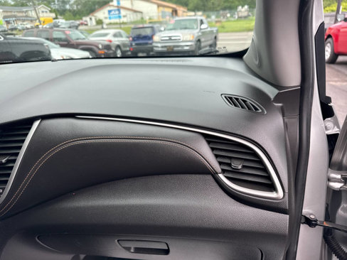 Used 2018 Chevrolet Trax LS image 27