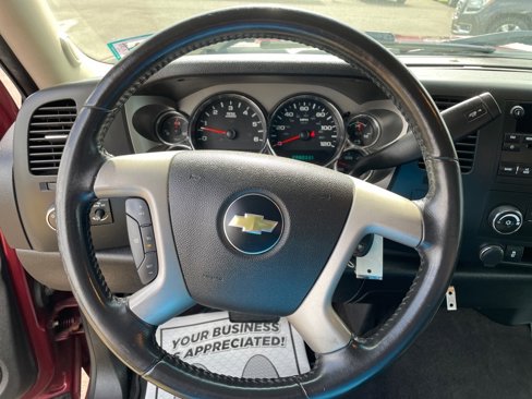 Used 2013 Chevrolet Silverado 1500 LT image 12
