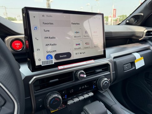 New 2025 Toyota 4Runner TRD Off-Road Premium image 33