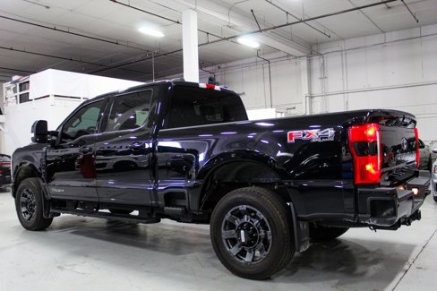 Used 2023 Ford F250 Lariat w/ Lariat Ultimate Package image 2
