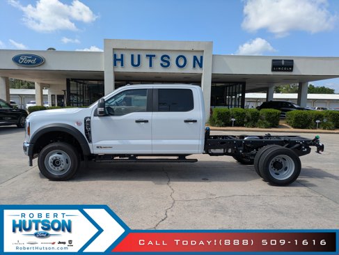 New 2025 Ford F450 4x4 Crew Cab Super Duty image 1