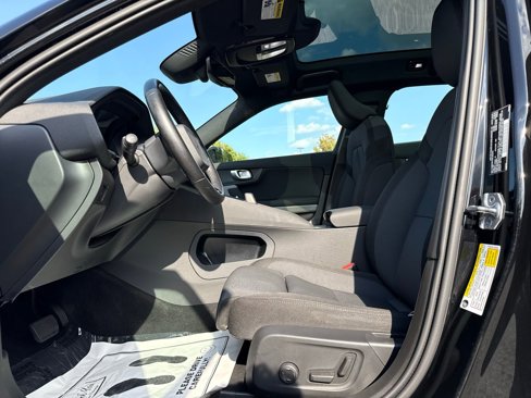 Used 2022 Polestar Polestar 2 w/ Plus Package image 16