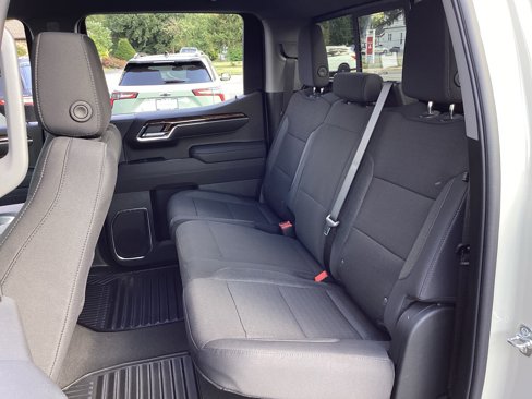 New 2026 GMC Sierra 1500 SLE w/ Preferred Package image 35