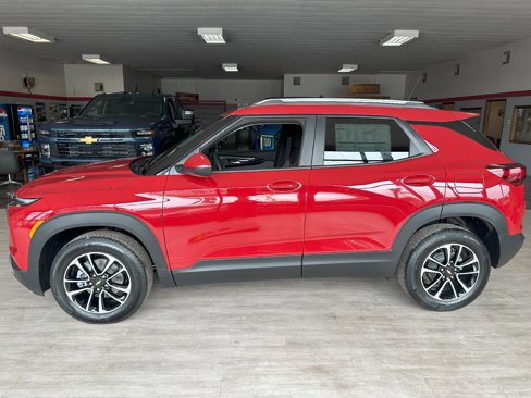 New 2026 Chevrolet TrailBlazer LT w/ Convenience Package image 2
