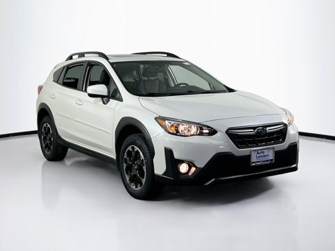 Used 2023 Subaru Crosstrek 2.0i Premium image 3
