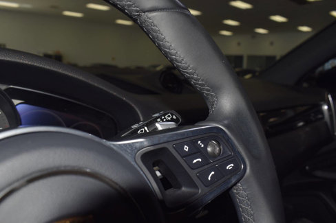 Used 2021 Porsche Cayenne image 37