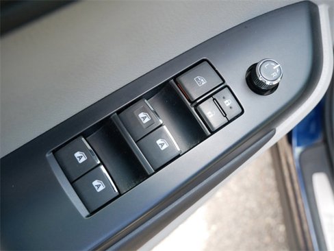 Used 2016 Toyota Highlander Limited Platinum image 13