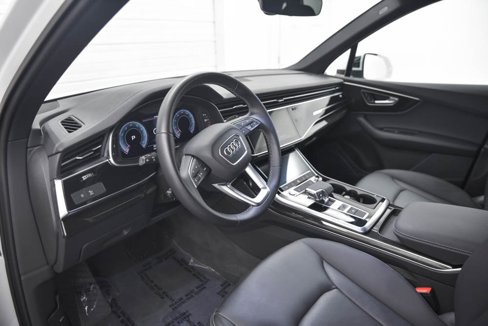 Used 2025 Audi Q7 3.0T Premium w/ Convenience Package image 14