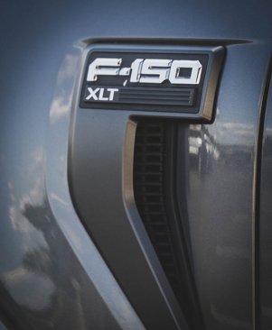 Used 2022 Ford F150 XLT w/ Equipment Group 302A High image 39