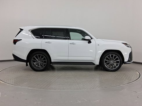 New 2025 Lexus LX 600 F Sport image 8