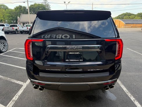 Used 2023 GMC Yukon Denali Ultimate image 4