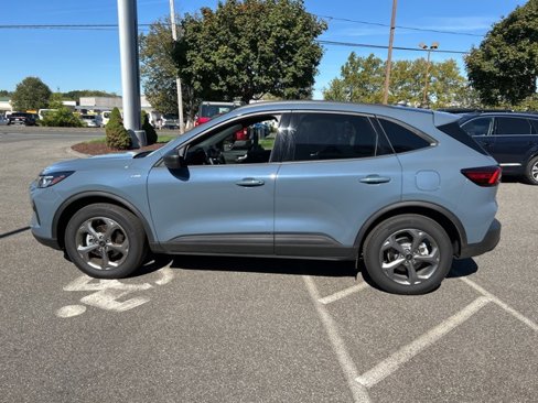 Used 2025 Ford Escape ST-Line w/ Tech Pack #1 image 4