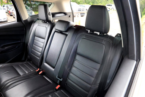 Used 2018 Ford Escape Titanium image 8