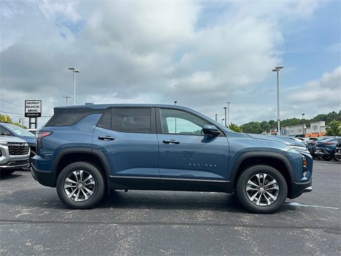 New 2026 Chevrolet Equinox LT w/ Convenience Package II image 9