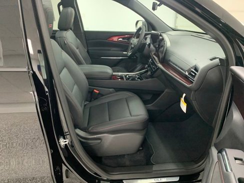 New 2026 Chevrolet Traverse Z71 w/ Driver Confidence Package image 19