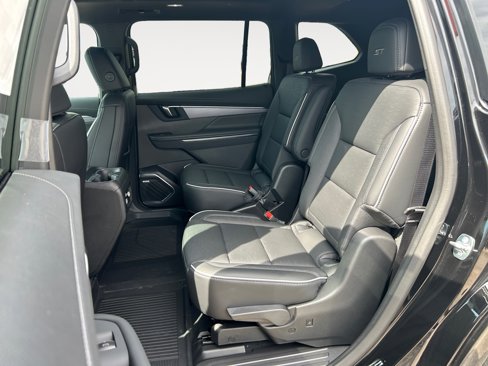 New 2026 Buick Enclave Sport Touring image 23
