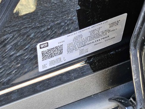 Used 2025 GMC Acadia Elevation image 26