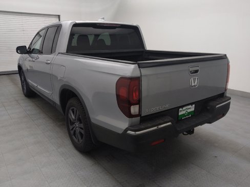Used 2020 Honda Ridgeline Sport image 5