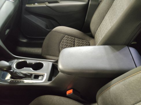 Used 2023 Chevrolet Equinox LT image 26