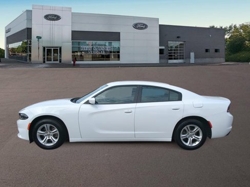 Used 2022 Dodge Charger SXT image 6