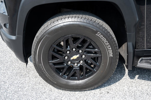 Used 2024 Chevrolet Silverado EV W/T image 17