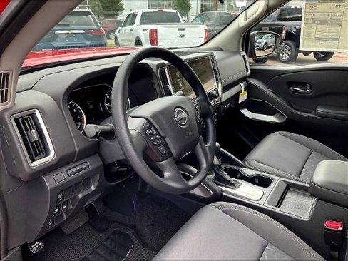 Certified 2025 Nissan Frontier SV image 8