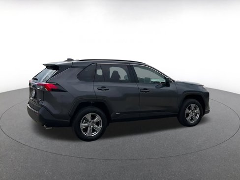 Used 2025 Toyota RAV4 LE image 15