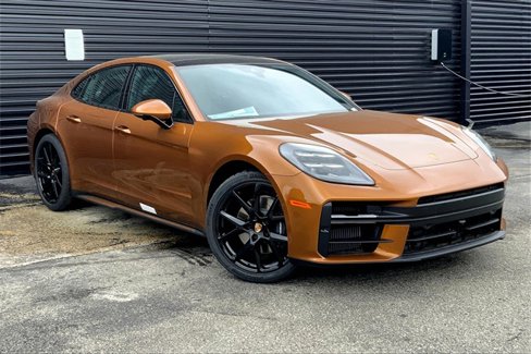 New 2025 Porsche Panamera 4 image 12